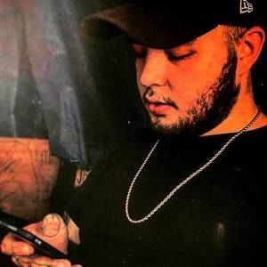 Meet your Posher, Eli